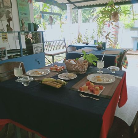 Goalma Family Holiday Resort & Restaurant อนุราธปุระ ภายนอก รูปภาพ