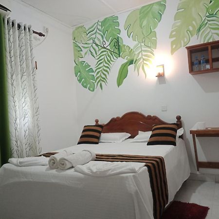 Goalma Family Holiday Resort & Restaurant อนุราธปุระ ภายนอก รูปภาพ