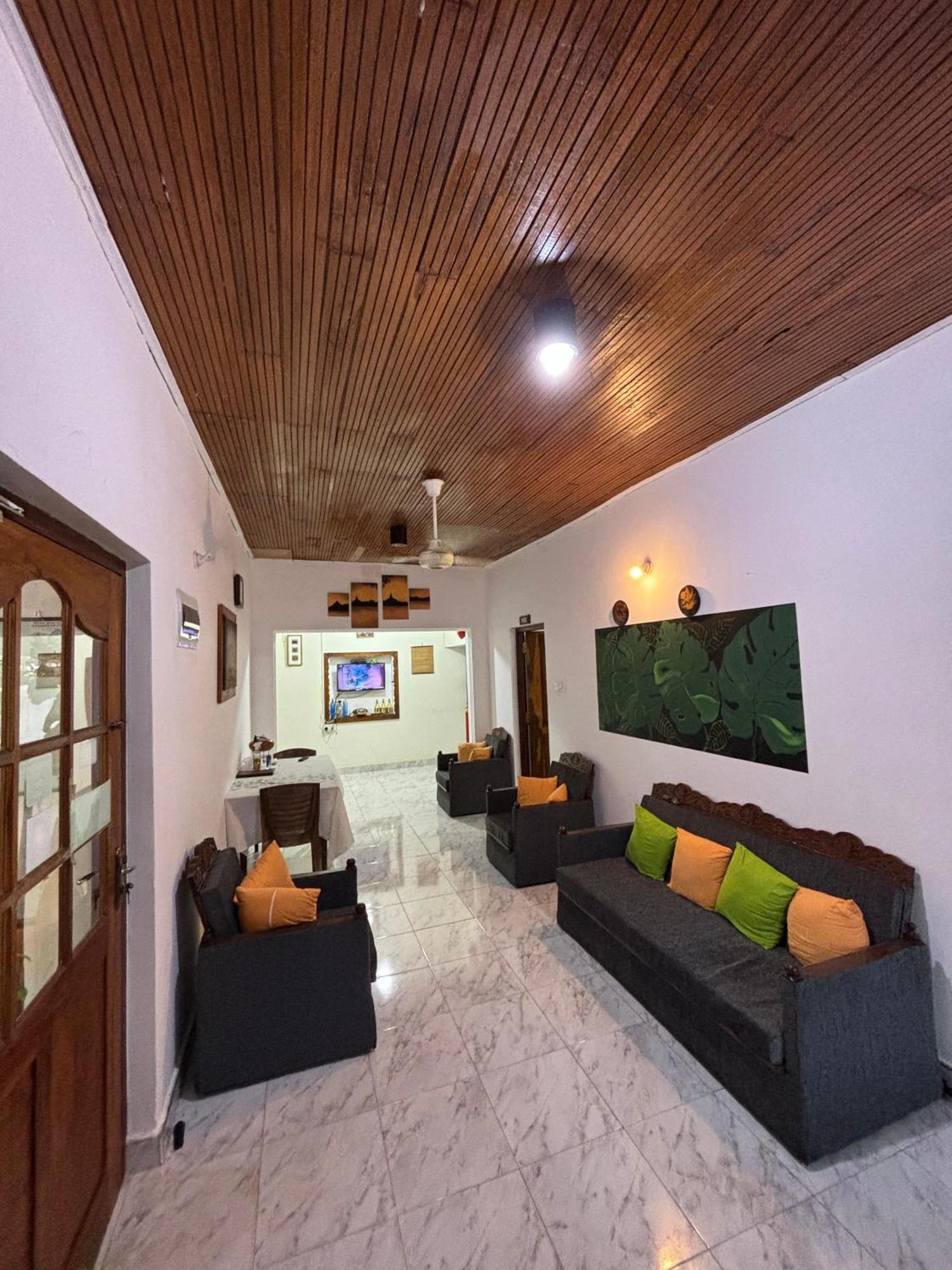 Goalma Family Holiday Resort & Restaurant อนุราธปุระ ภายนอก รูปภาพ